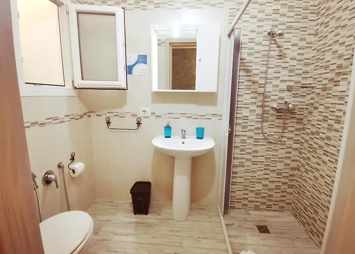 Via Alessandria بيت ضيافة 3*